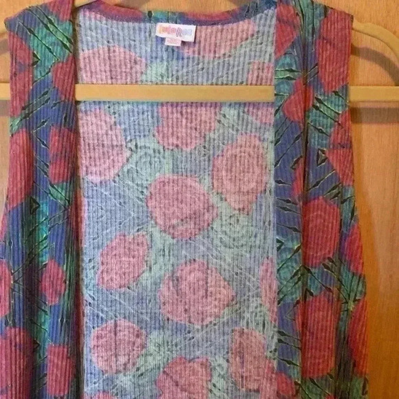 Lularoe Women’s Size  XS Sleevless Open Front Floral Print Vest - Picture 11 of 16